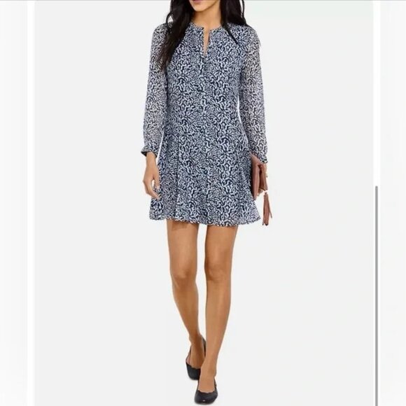 NWT Vineyard Vines Snowflake Geometric Shirtdress Deep Bay Navy White Silk Blend - Picture 2 of 10